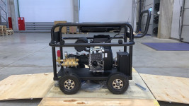 Мойка высокого давления бензиновая TOR BXV2235 (350бар, 22л/мин)