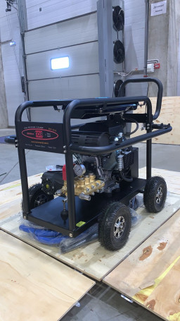 Мойка высокого давления бензиновая TOR BXV2235 (350бар, 22л/мин)