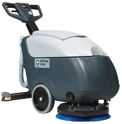 Поломоечная машина Nilfisk SC400 43E