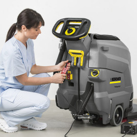 Поломоечная машина Karcher BD 50/50 C BP CLASSIC (с прямой балкой 850мм)