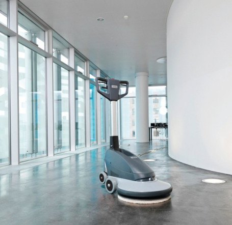 Однодисковая машина Nilfisk BU500