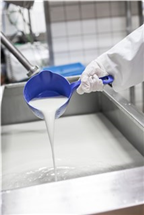 Ковш Vikan (1л, фиолетовый)