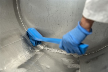 Щетка с длинной ручкой Vikan (420мм, синий)