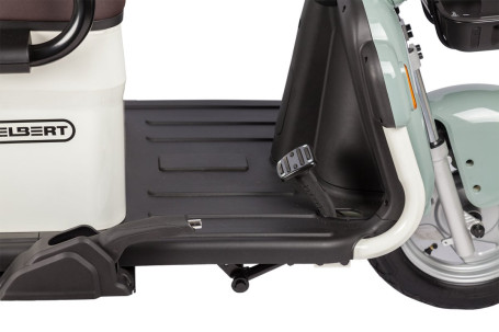 Трицикл электрический Rutrike Gelbert Beta (48/60V, 800W, сереребристо-белый) (0000256-3032)