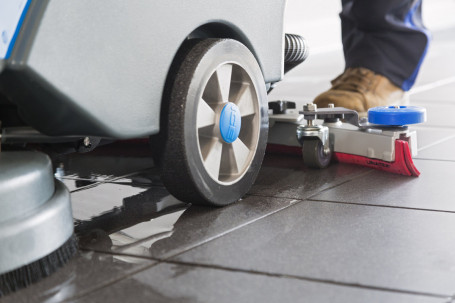 Поломоечная машина ICE i18B (Li, 24В, 50Ач) (i18B)