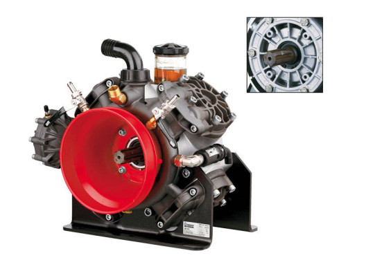 Мембранный насос AR BHA 170 AP C/C (BlueFlex, 50 бар, 160.4 л/мин, ВОМ 1"⅜)