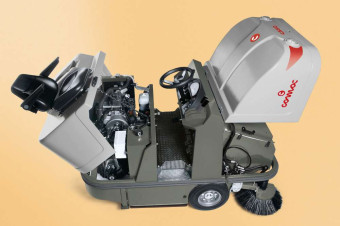 Подметальная машина Comac CS 80 BIFUEL