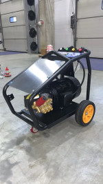 Мойка высокого давления TOR ZM-3020 (300бар, 20л/мин)