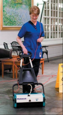 Универсальная машина Truvox Multiwash 440P