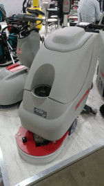 Поломоечная машина Comac Abila 17 В (80Ач, GEL)