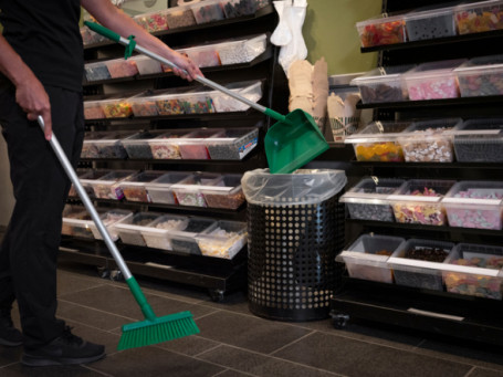 Комплект Vikan щетка с совком (330мм, зеленый)