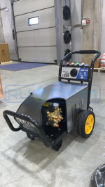 Мойка высокого давления TOR ZM-2115М (210бар, 15л/мин)