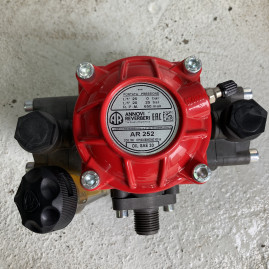 Мембранный насос AR 252 SP SGC (NBR, 20бар, 24.6л/мин, внешний вал 20 мм)